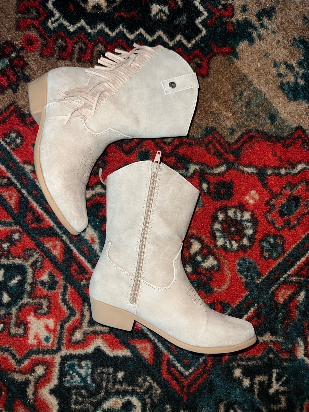 Girl’s Cream Fringe Western Boots